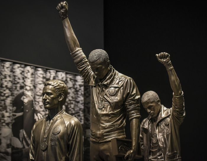 Statue des médaillés des Jeux olympiques de 1968
